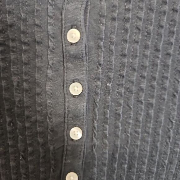 Lauren Ralph Lauren Women's Black Top Sz Med  Pintuck cotton - Picture 2 of 11